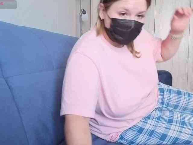 Milaa1998 webcam