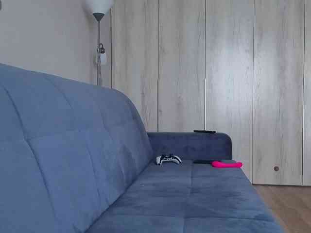 Milaa1998 webcam