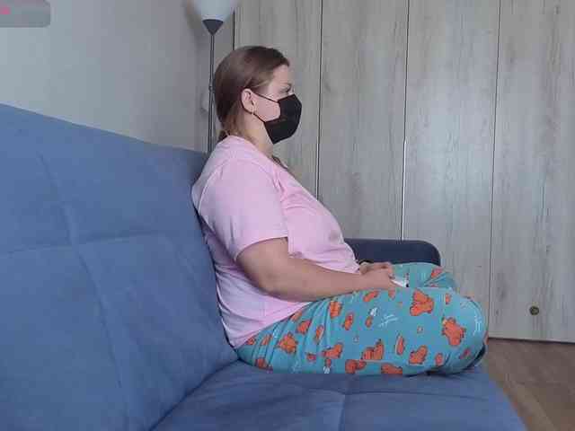 Milaa1998 webcam