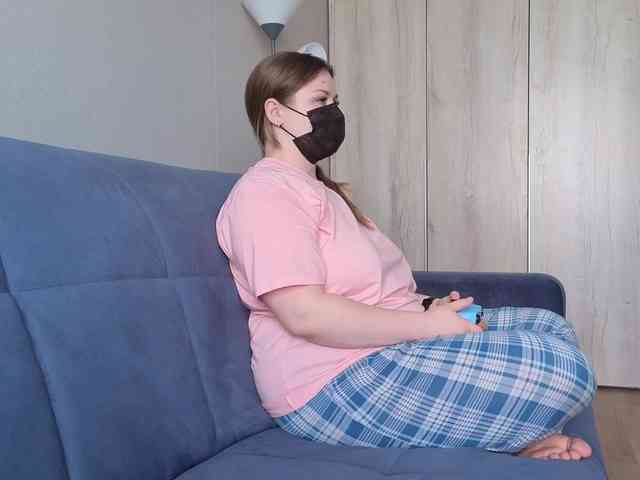 Milaa1998 webcam