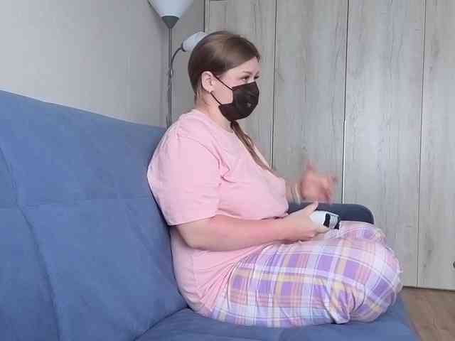 Milaa1998 webcam