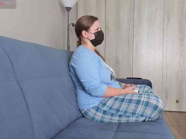 Milaa1998 webcam