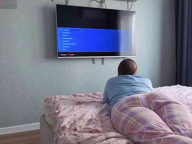 Milaa1998 webcam