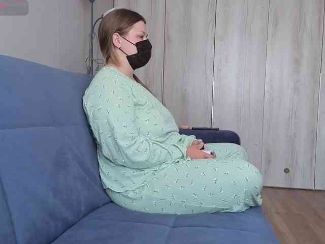 Milaa1998 webcam