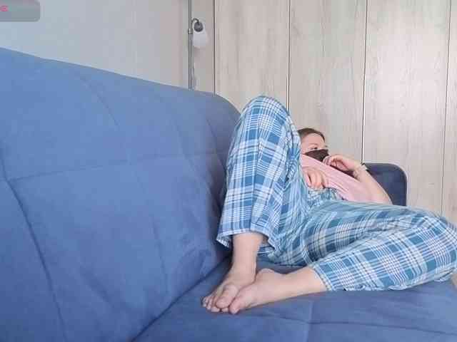 Milaa1998 webcam
