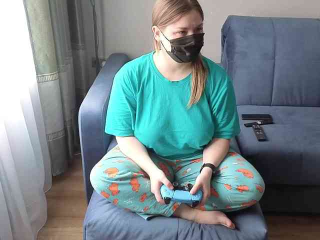 Milaa1998 webcam