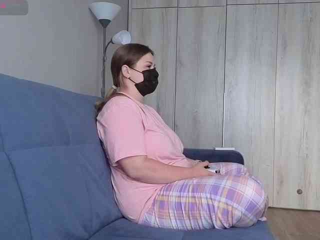Milaa1998 webcam
