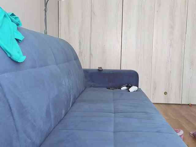 Milaa1998 webcam