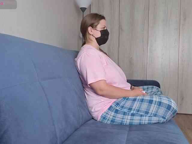 Milaa1998 webcam