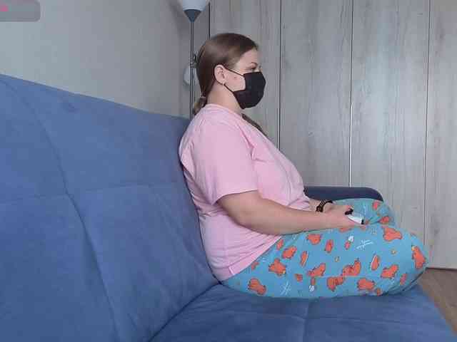 Milaa1998 webcam