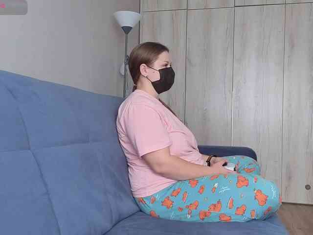 Milaa1998 webcam