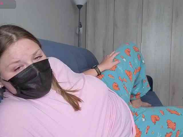 Milaa1998 webcam
