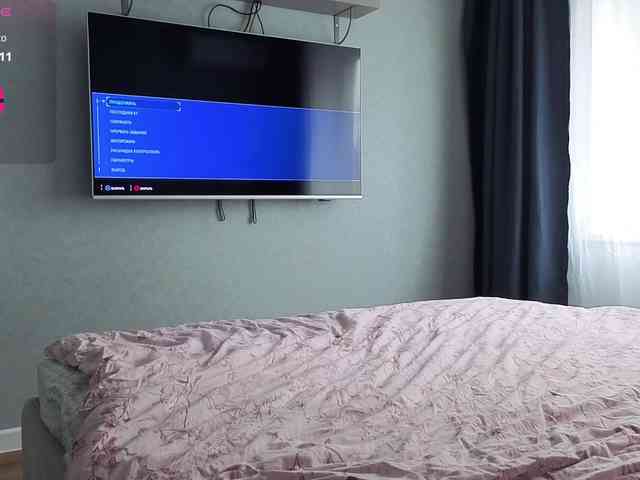 Milaa1998 webcam