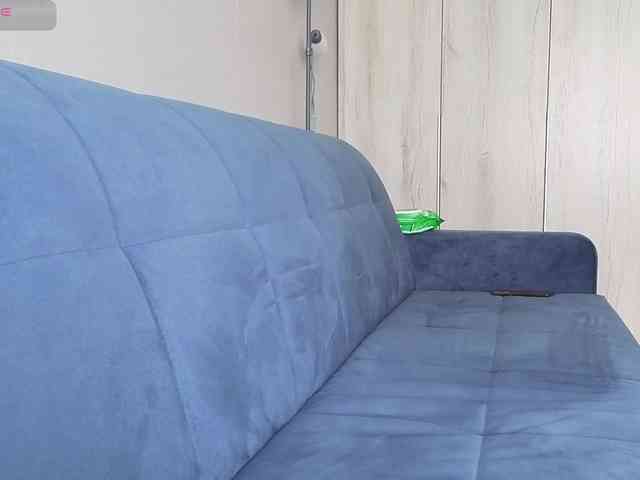 Milaa1998 webcam