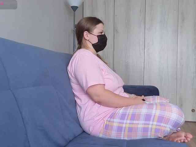 Milaa1998 webcam