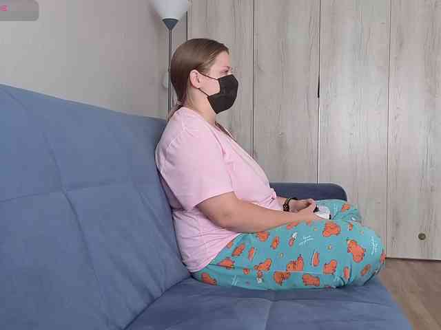 Milaa1998 webcam