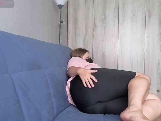 Milaa1998 webcam