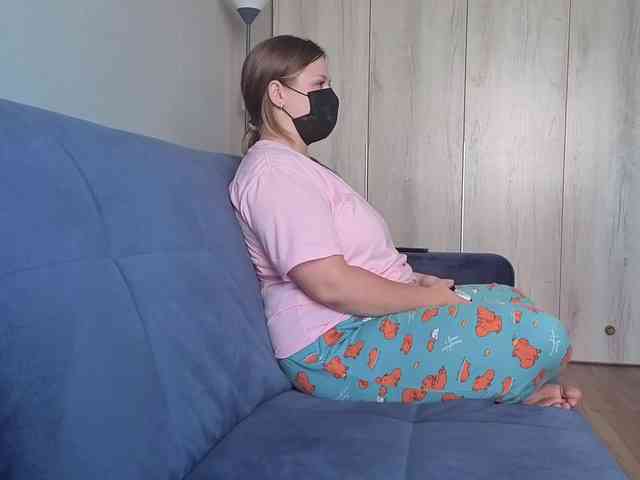 Milaa1998 webcam