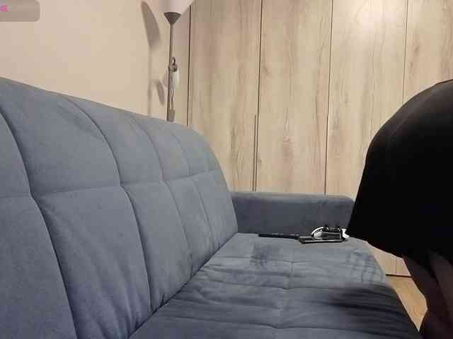 Milaa1998 webcam