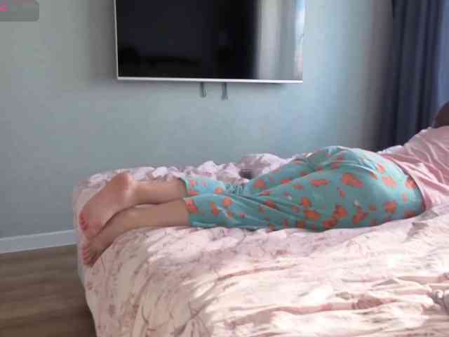 Milaa1998 webcam