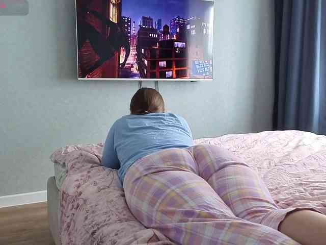 Milaa1998 webcam