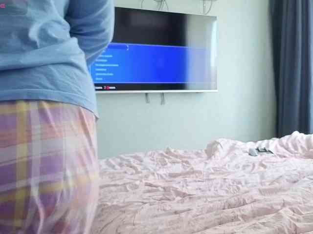 Milaa1998 webcam