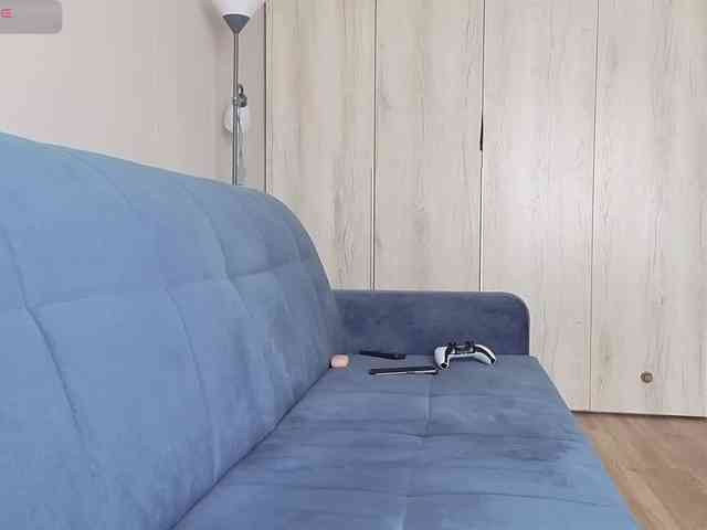 Milaa1998 webcam