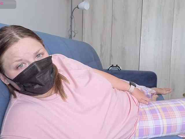 Milaa1998 webcam