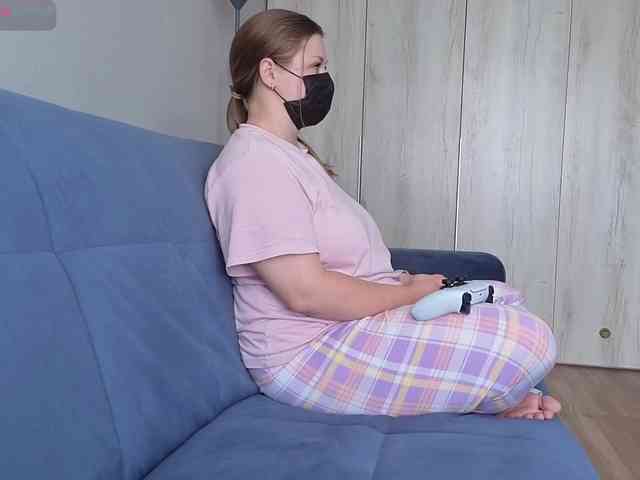 Milaa1998 webcam