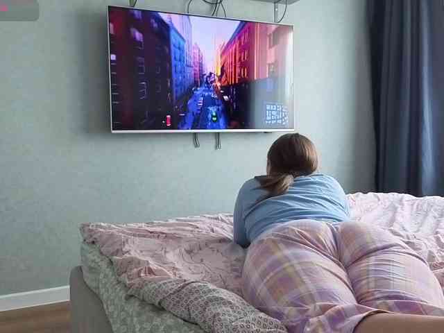 Milaa1998 webcam