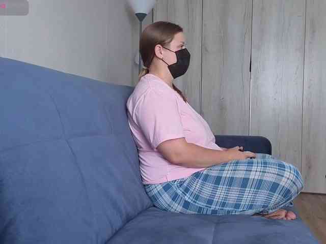 Milaa1998 webcam