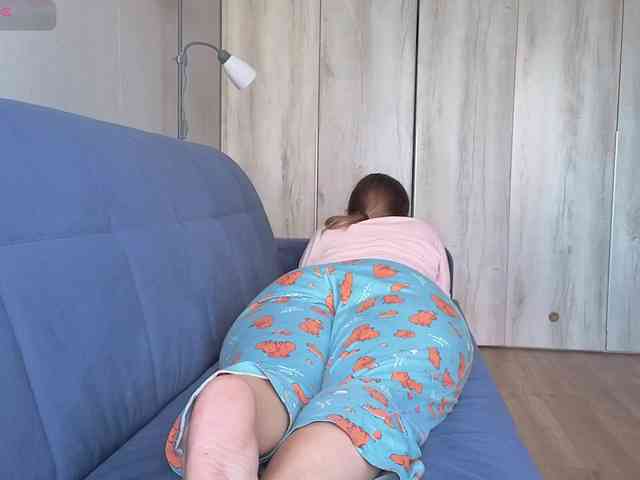 Milaa1998 webcam
