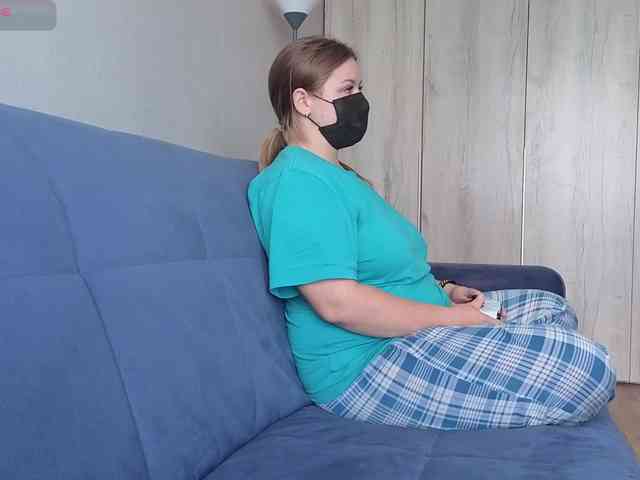 Milaa1998 webcam