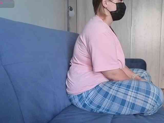 Milaa1998 webcam