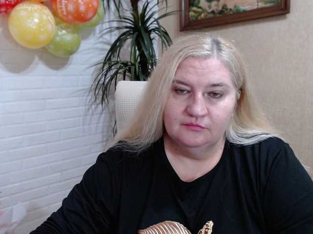le modèle VishenkaStar est en webcam porno dans un show sur le site bongacams, il possède les tags suivants: White/Caucasian,Blonde,Trimmed