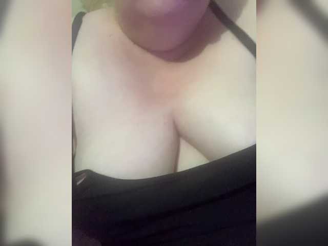 VishenkaStar live cam on BongaCams
