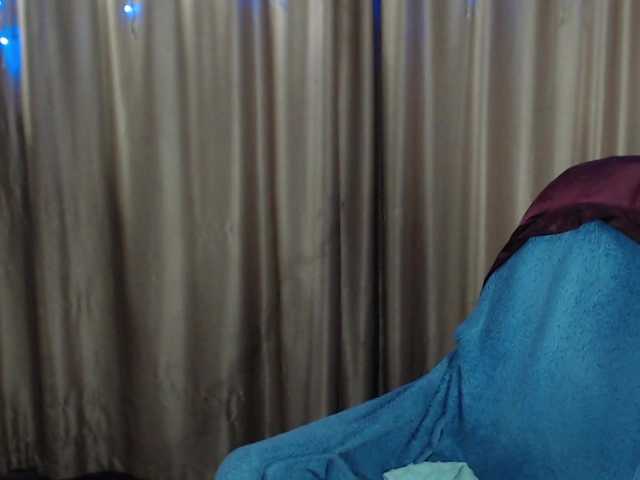 Jasminkiss live cam on BongaCams