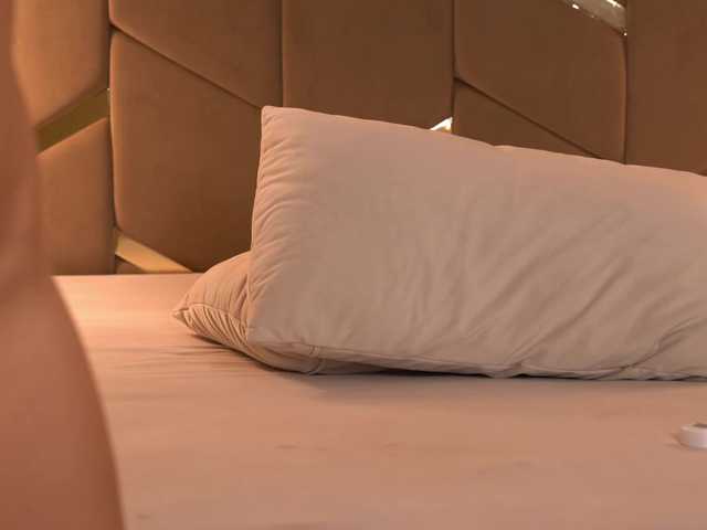 go to chat with Cinnabon_ga