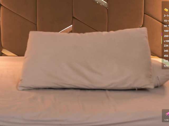 Girl-Pleasure live cam on BongaCams