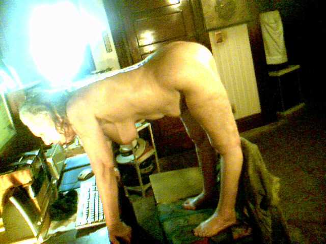 Estina54 live cam on BongaCams