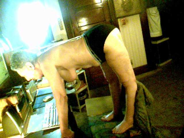 Estina54 live cam on BongaCams