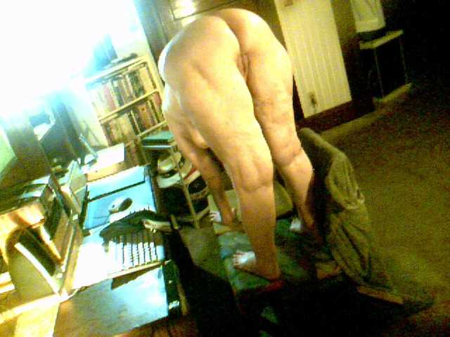Estina54 live cam on BongaCams