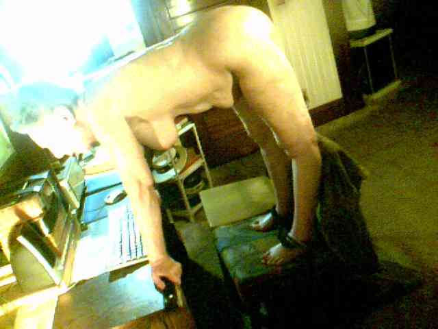 EstinaHottie webcam