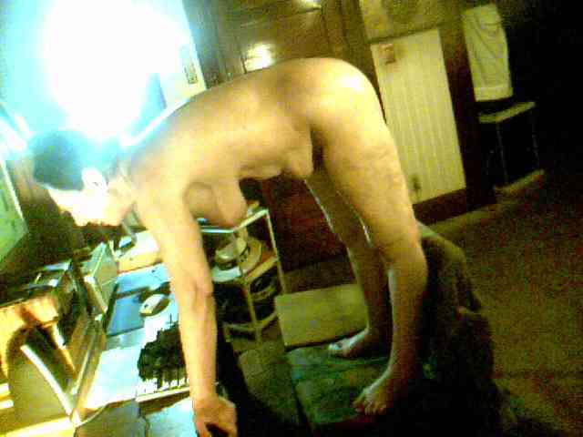 EstinaHottie webcam