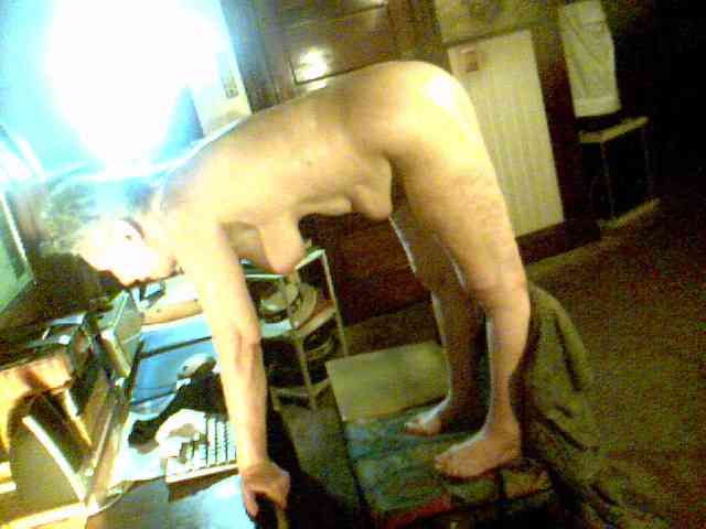 EstinaHottie webcam