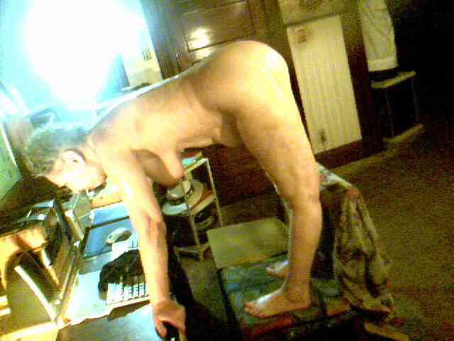 EstinaHottie webcam