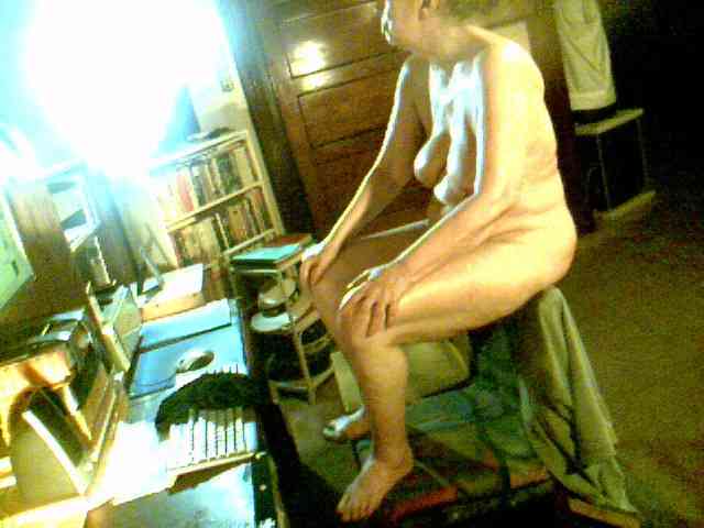 EstinaHottie webcam