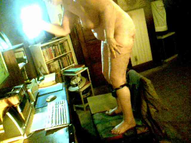 EstinaHottie webcam