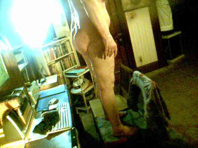 EstinaHottie webcam