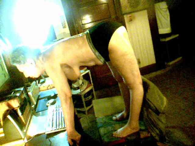 EstinaHottie webcam